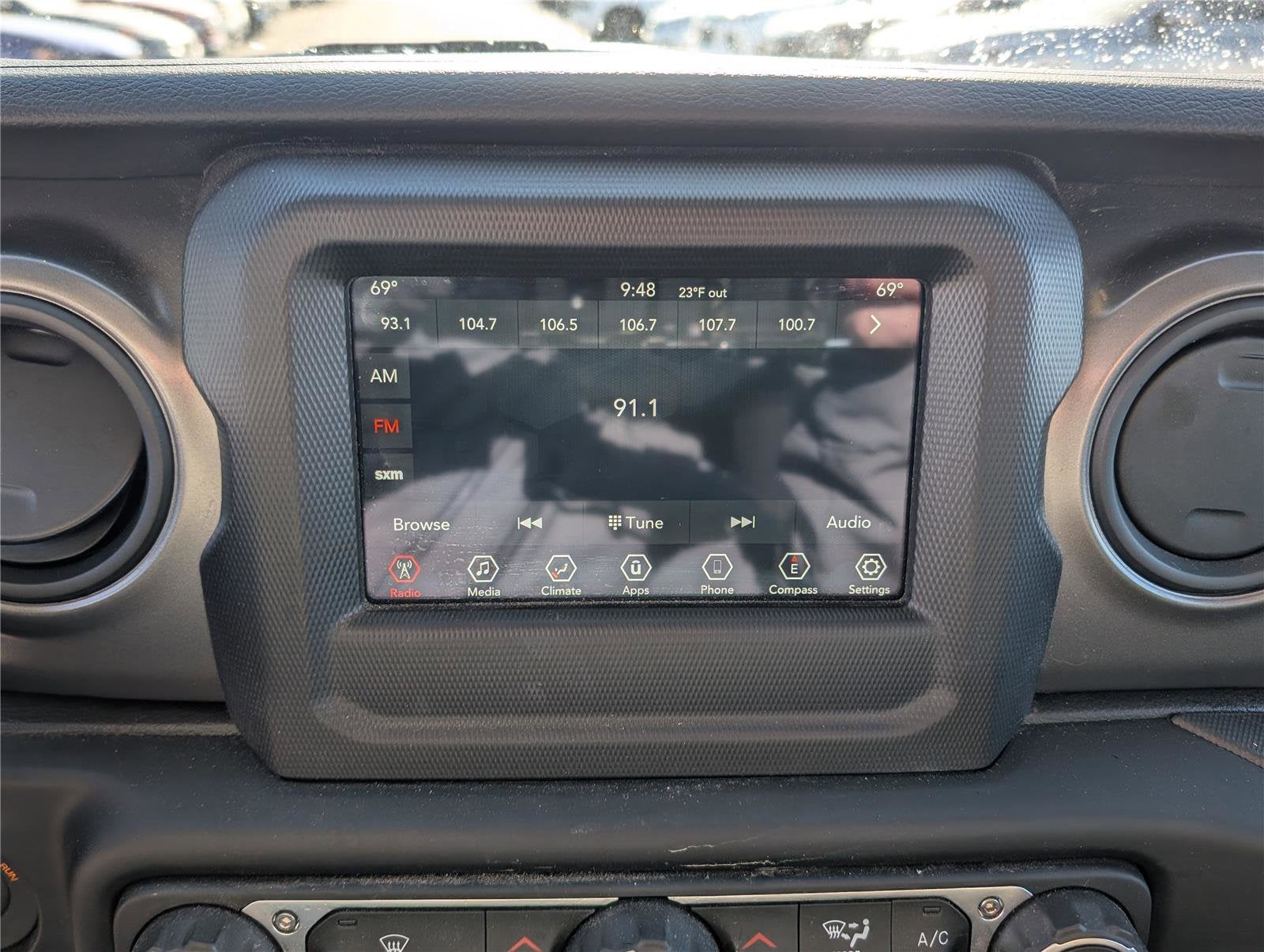 2023 Jeep Gladiator Sport S