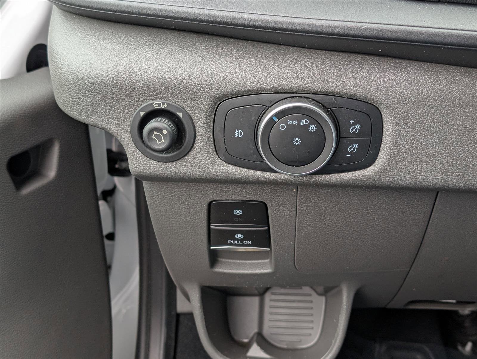 2023 Ford Transit Passenger Wagon XL