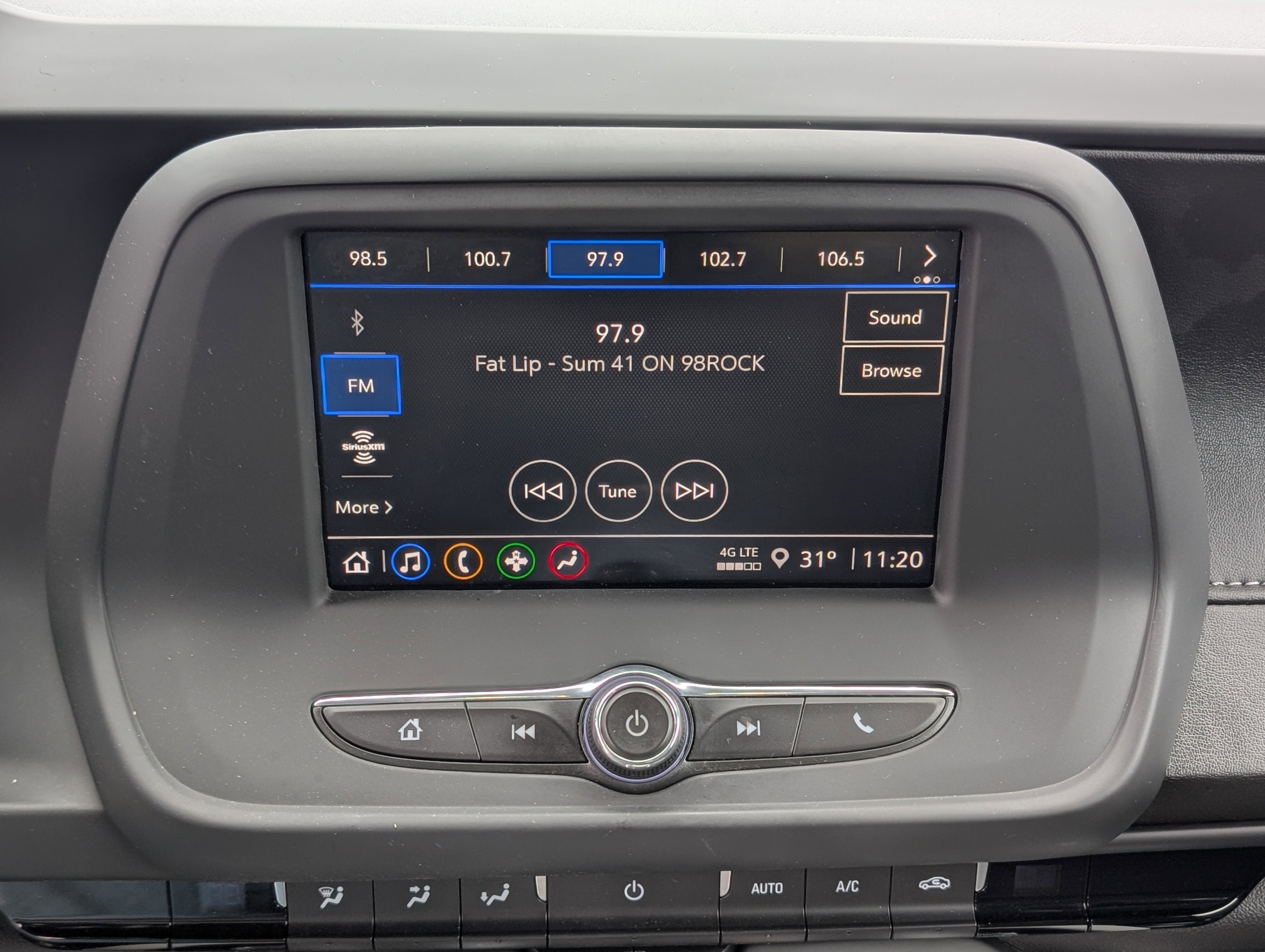 2023 Chevrolet Camaro LT1