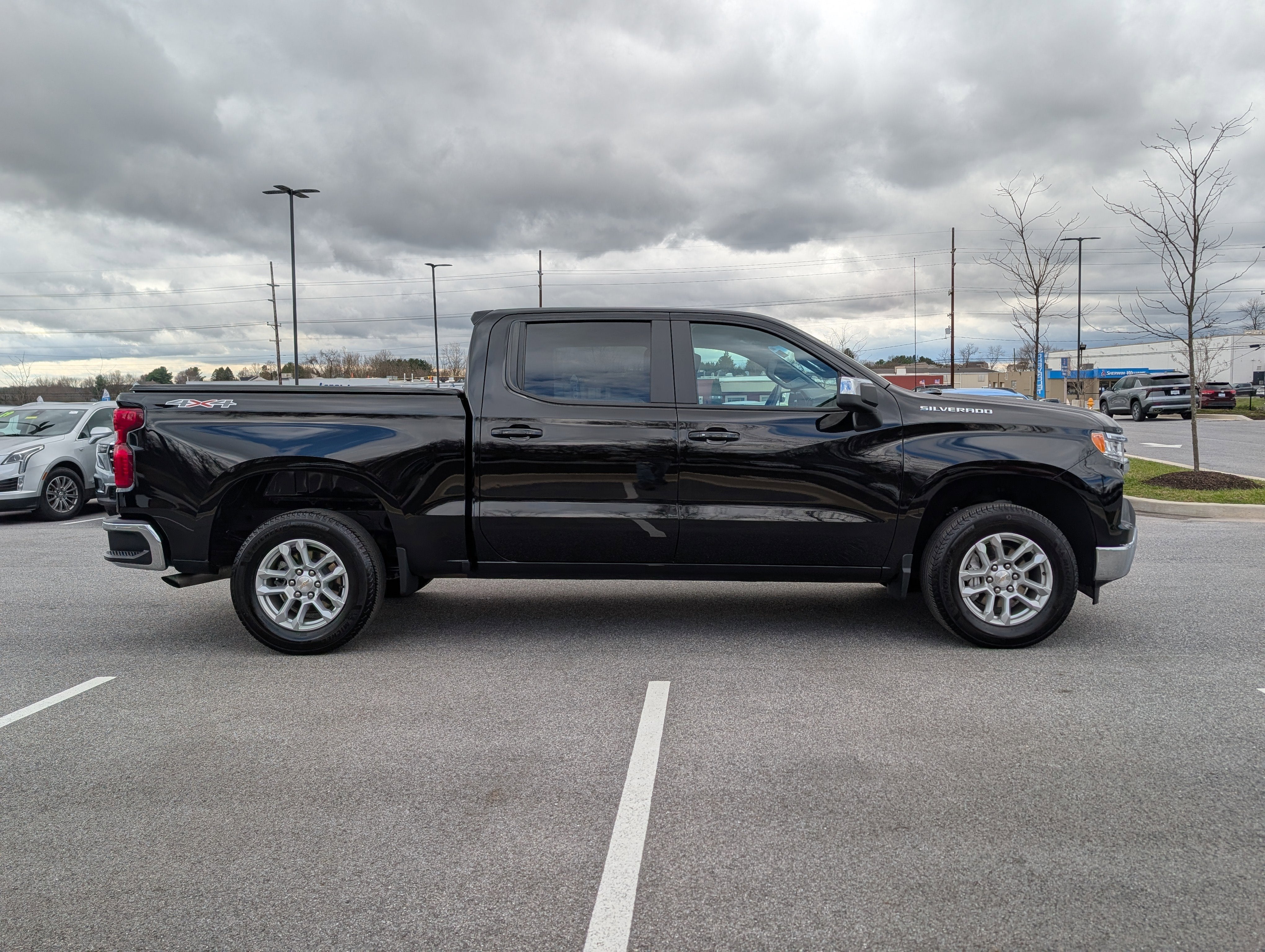 2024 Chevrolet Silverado 1500 LT (2FL)
