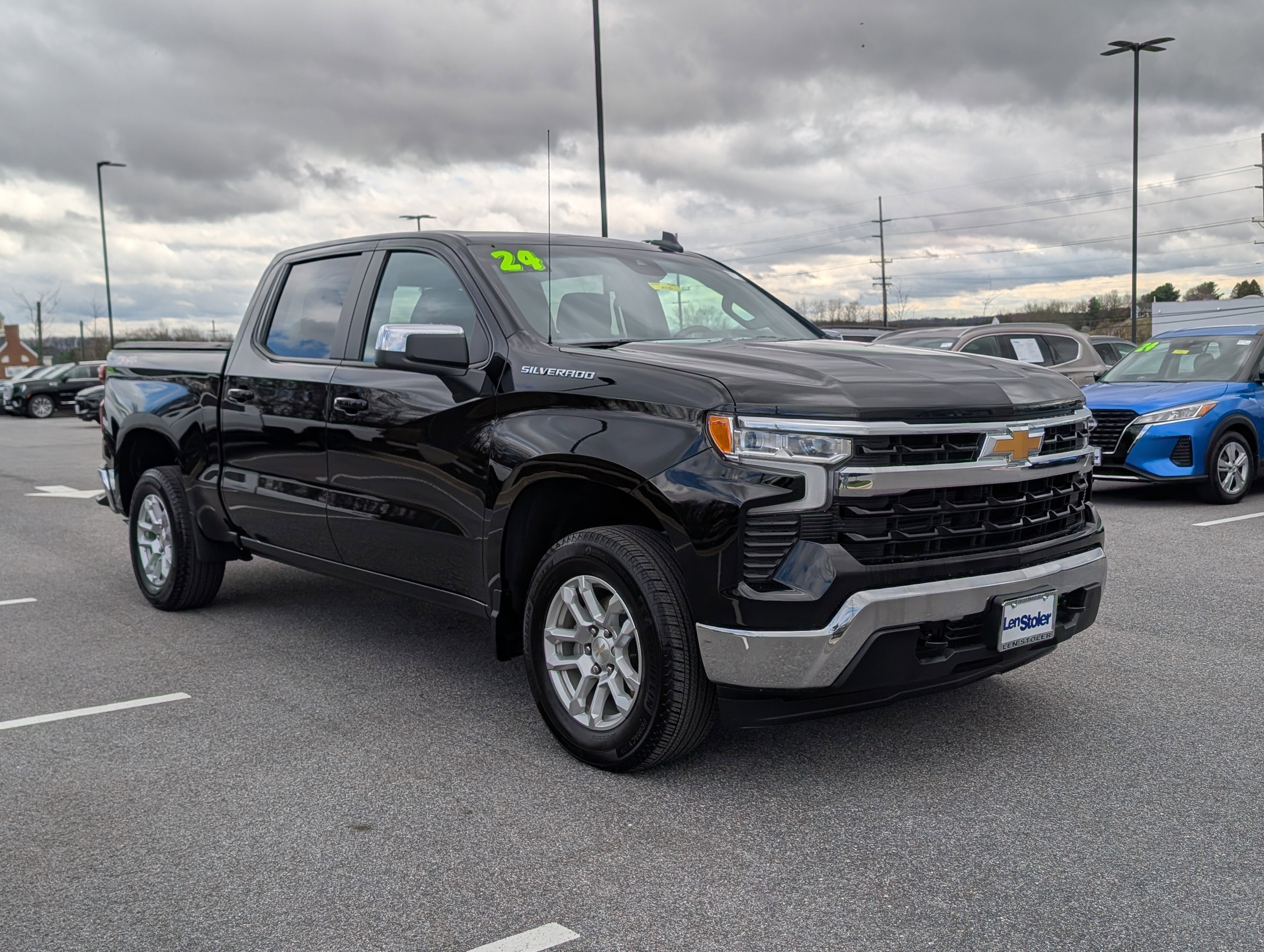 2024 Chevrolet Silverado 1500 LT (2FL)