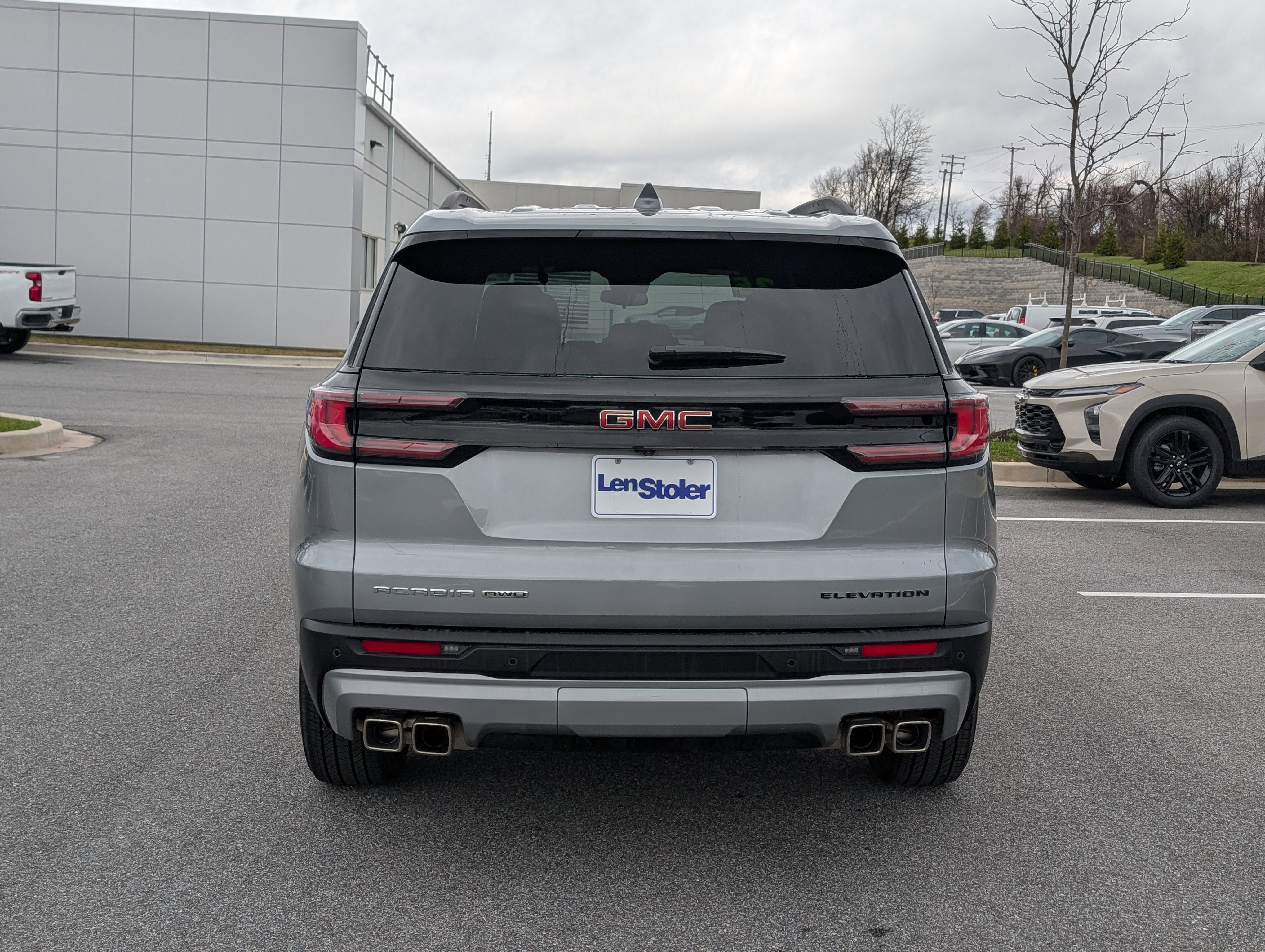 2025 GMC Acadia Elevation