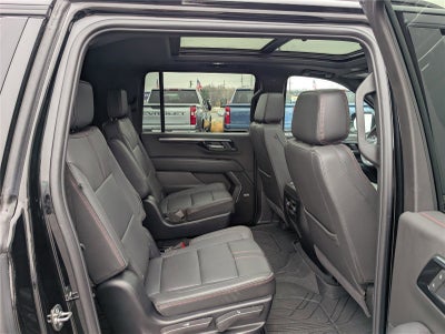 2025 Chevrolet Suburban RST