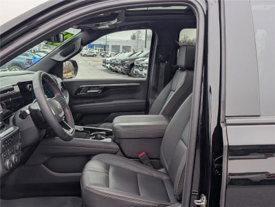 2025 Chevrolet Suburban RST