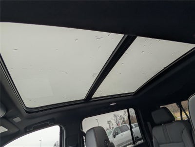 2025 Chevrolet Suburban RST