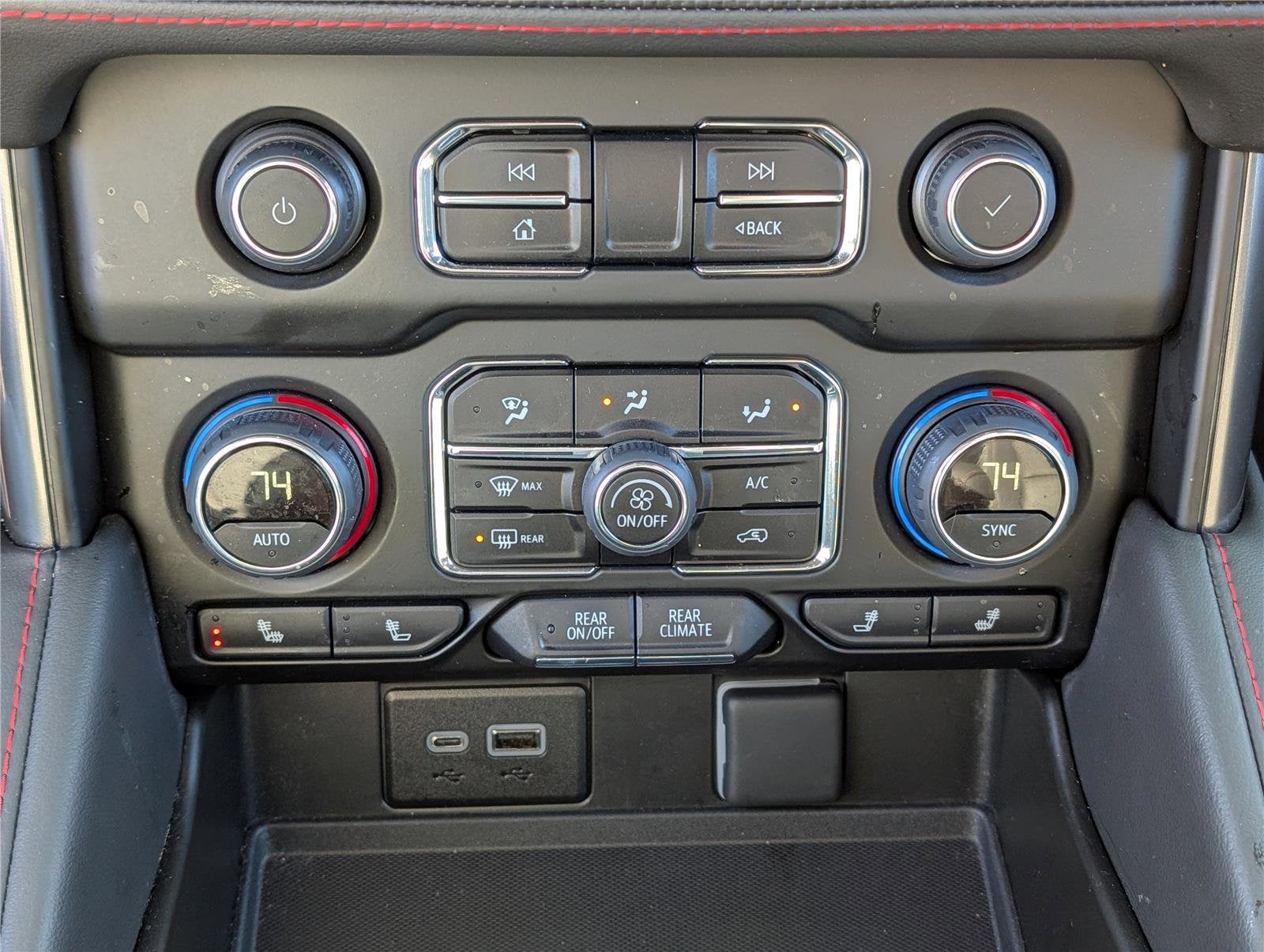 2024 Chevrolet Tahoe RST