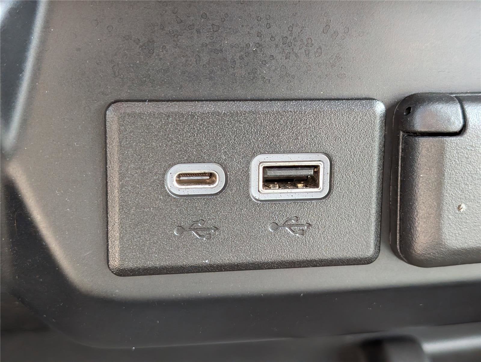 2023 GMC Sierra 3500 HD Denali