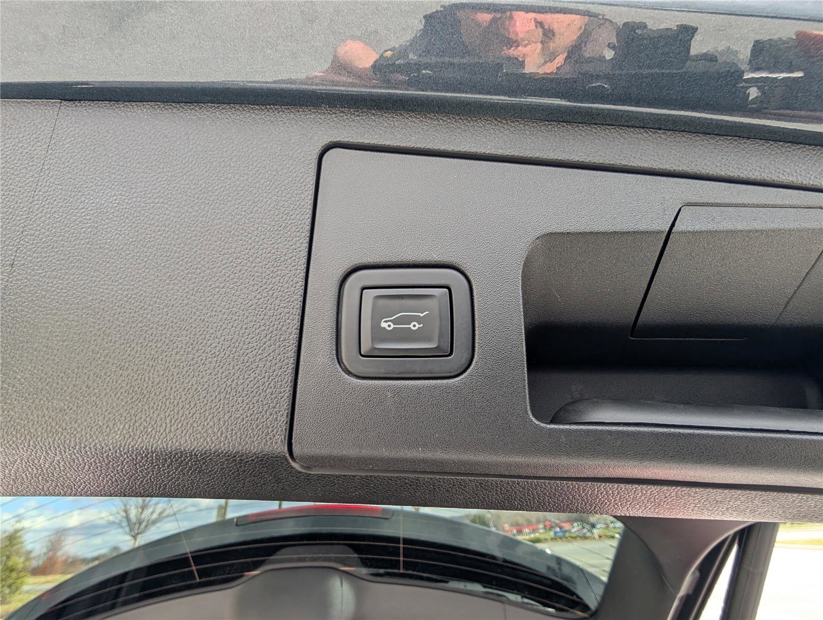 2020 Cadillac XT4 FWD Premium Luxury