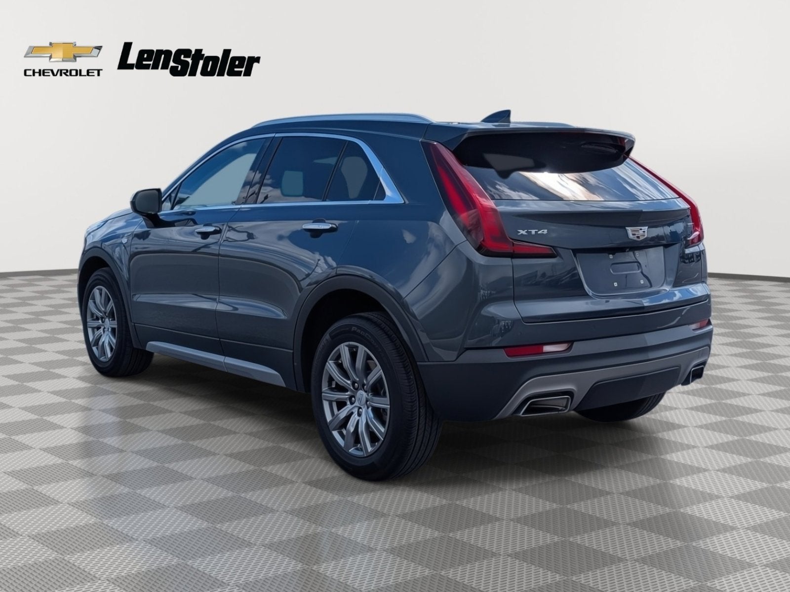 2020 Cadillac XT4 FWD Premium Luxury
