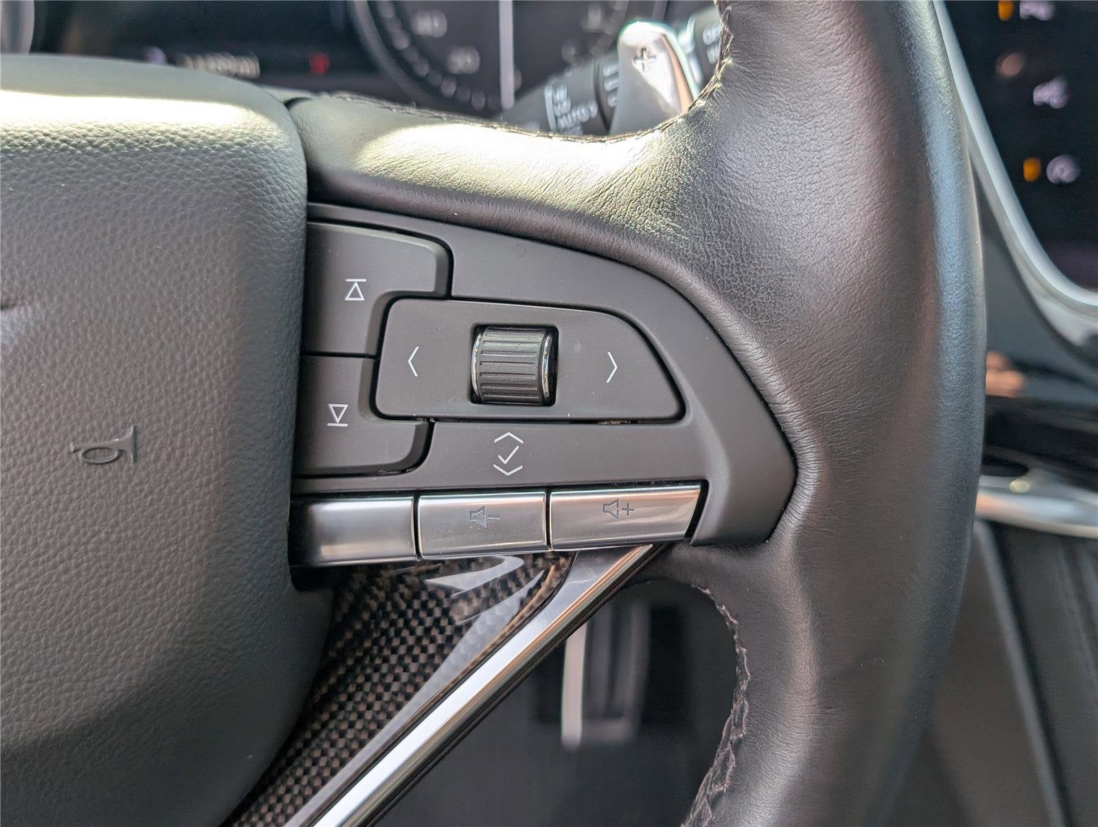 2023 Cadillac XT6 Sport