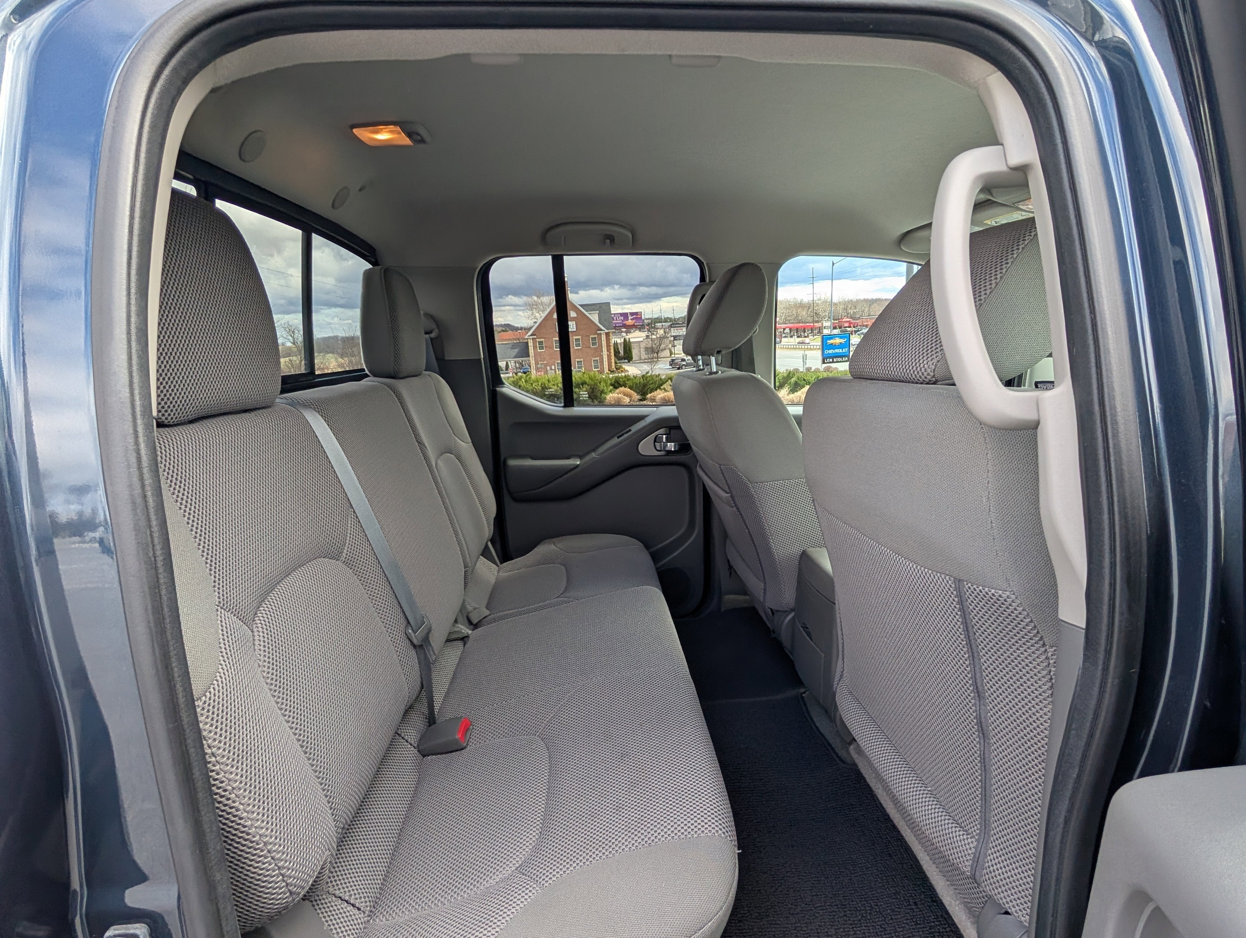 2016 Nissan Frontier SV