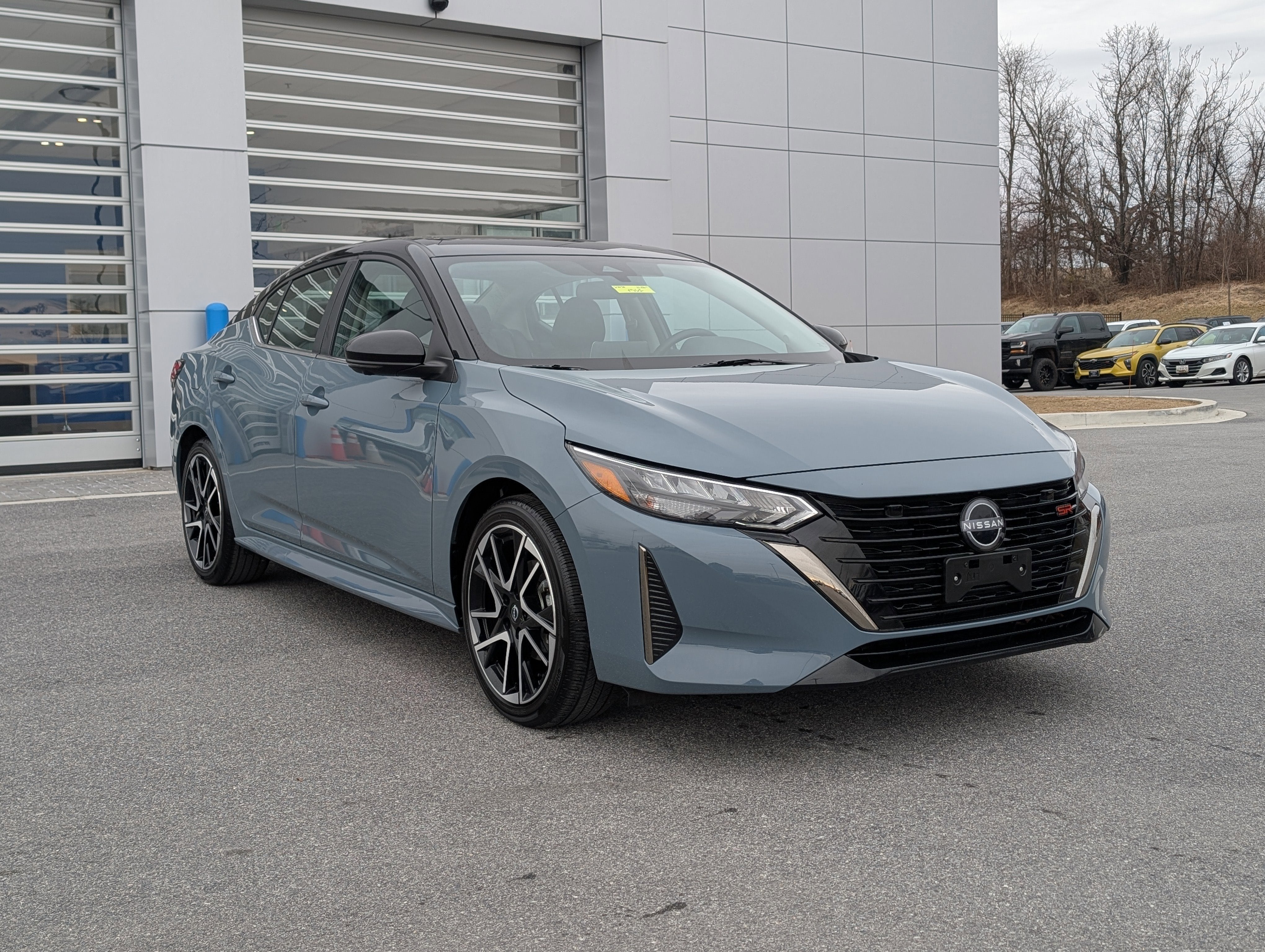 2025 Nissan Sentra SR