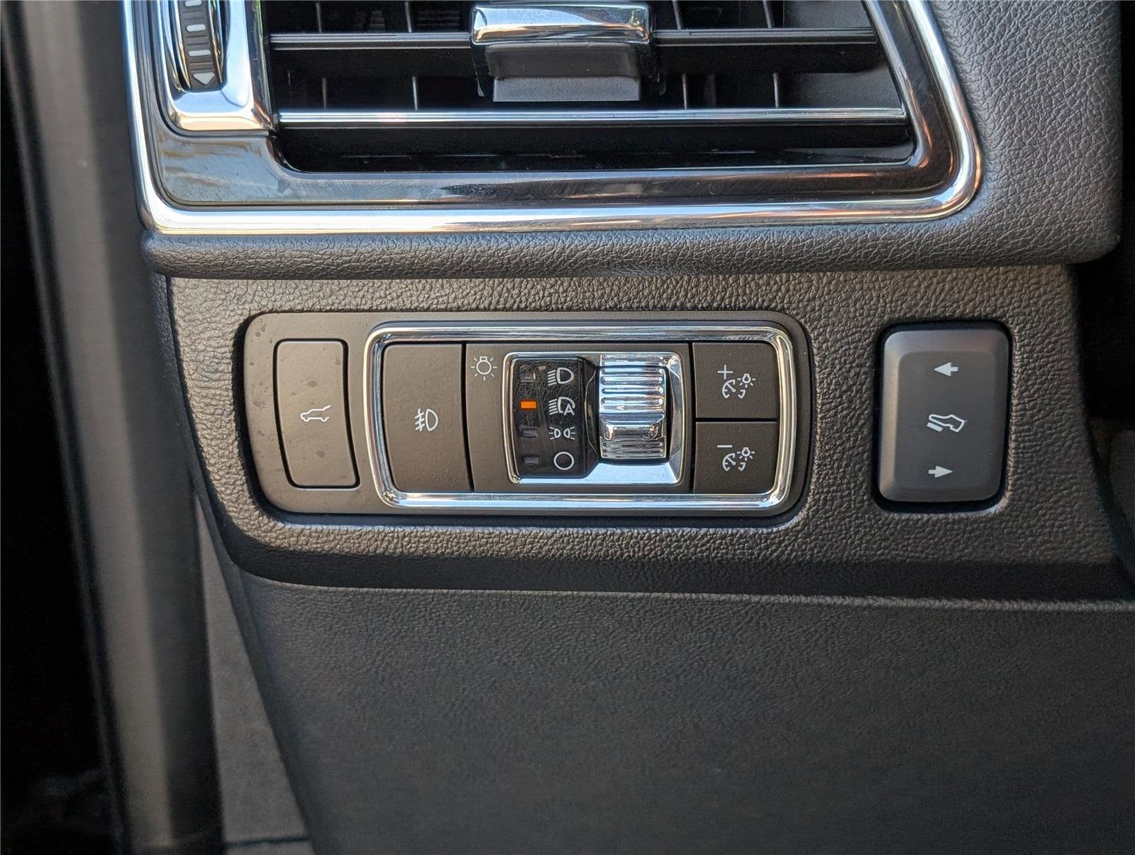 2023 Lincoln Navigator L Reserve