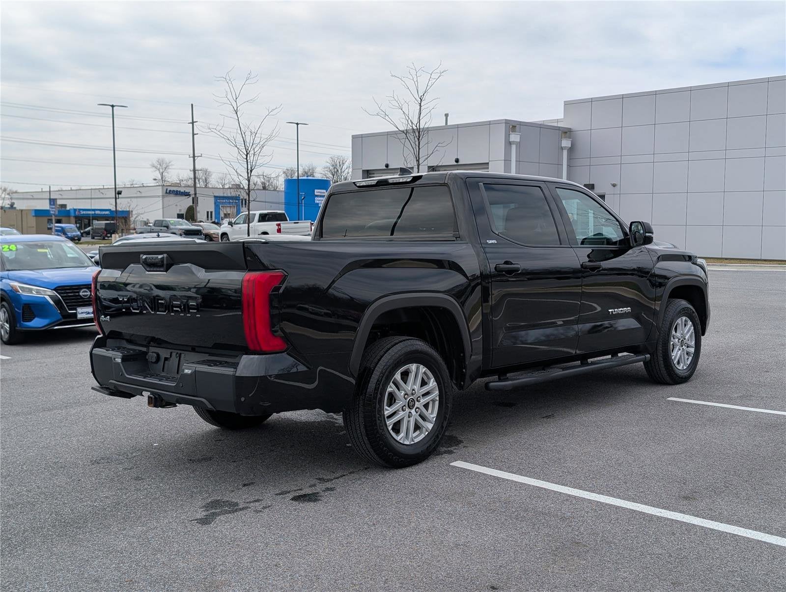 2023 Toyota Tundra 4WD SR5