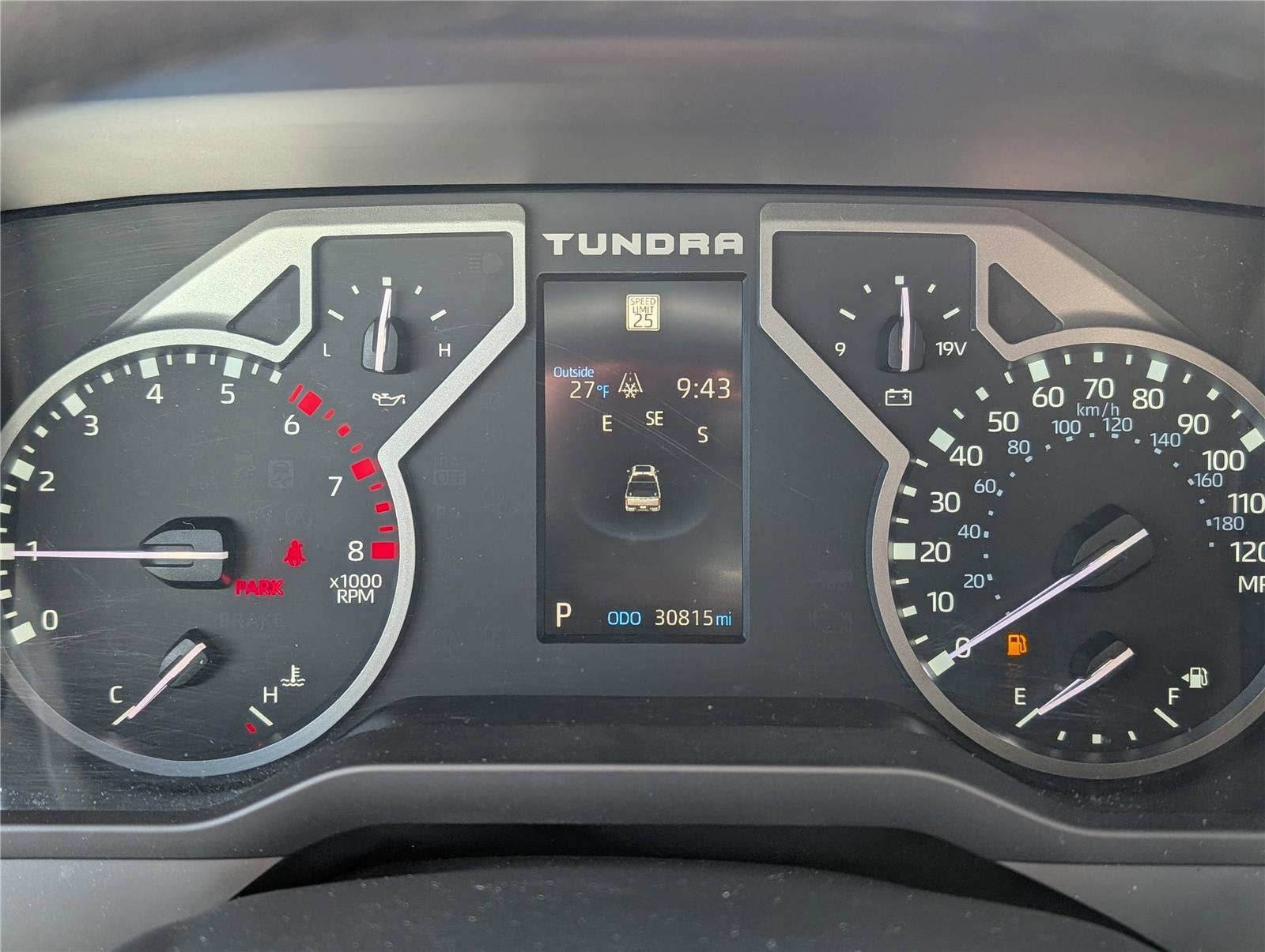 2023 Toyota Tundra 4WD SR5