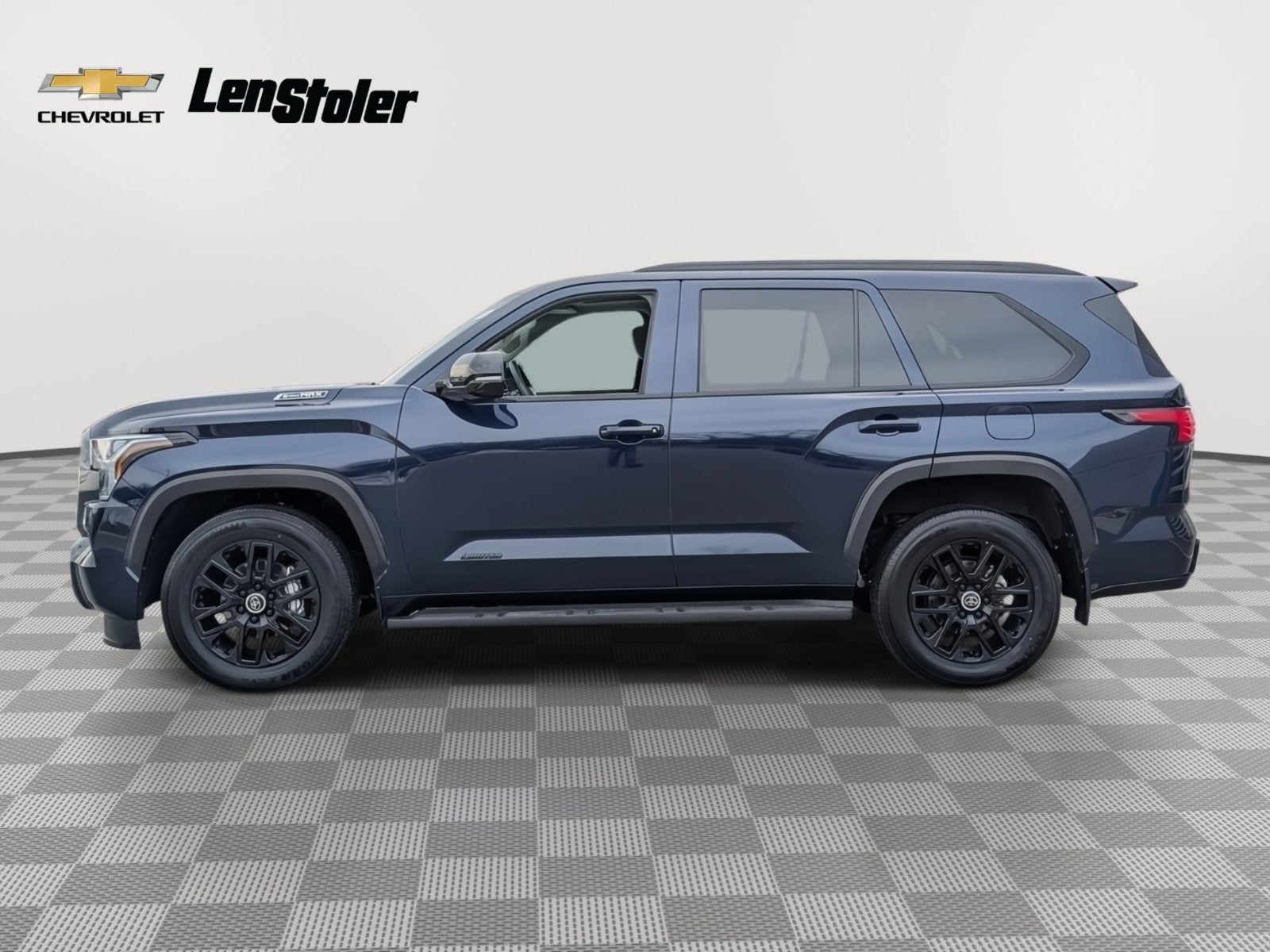 2024 Toyota Sequoia SR5