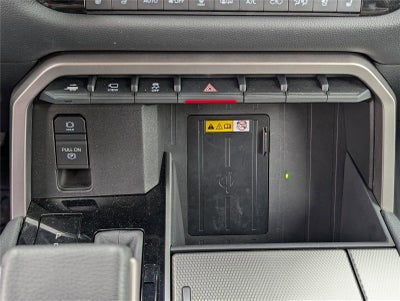 2024 Toyota Sequoia SR5