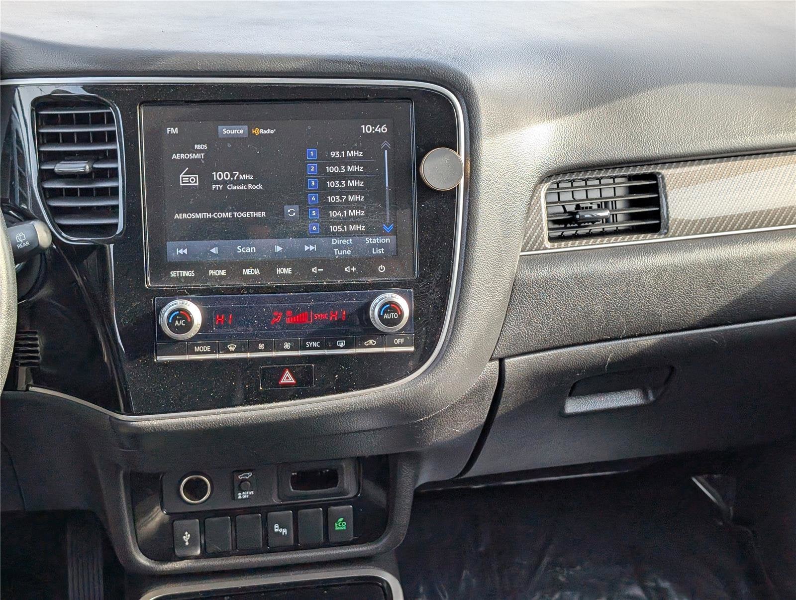 2020 Mitsubishi Outlander ES