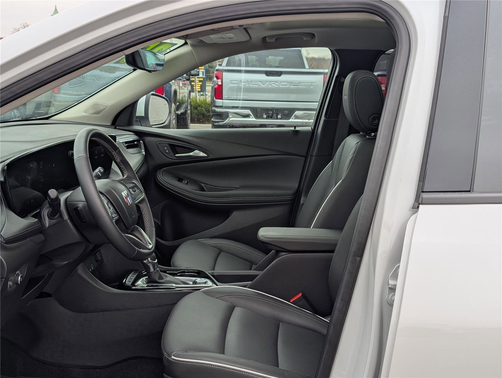 2025 Buick Encore GX Avenir