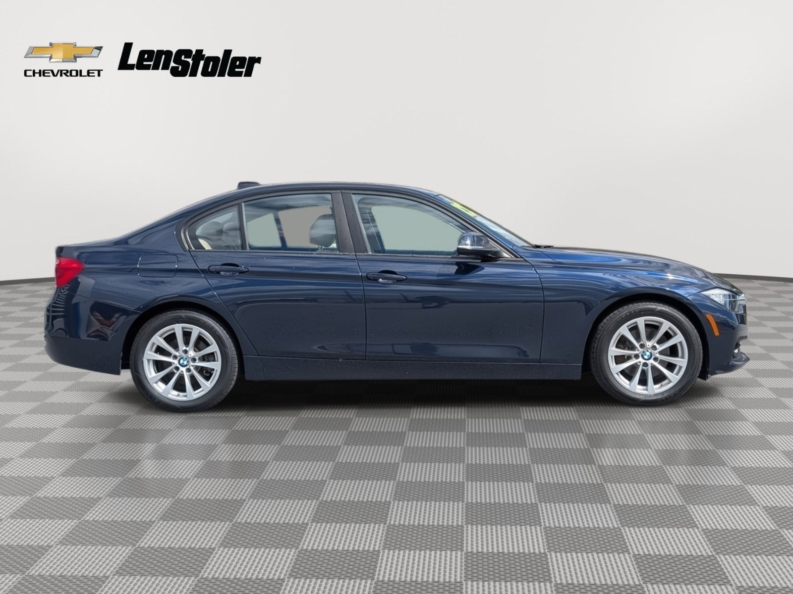 2017 BMW 3 Series 320i xDrive