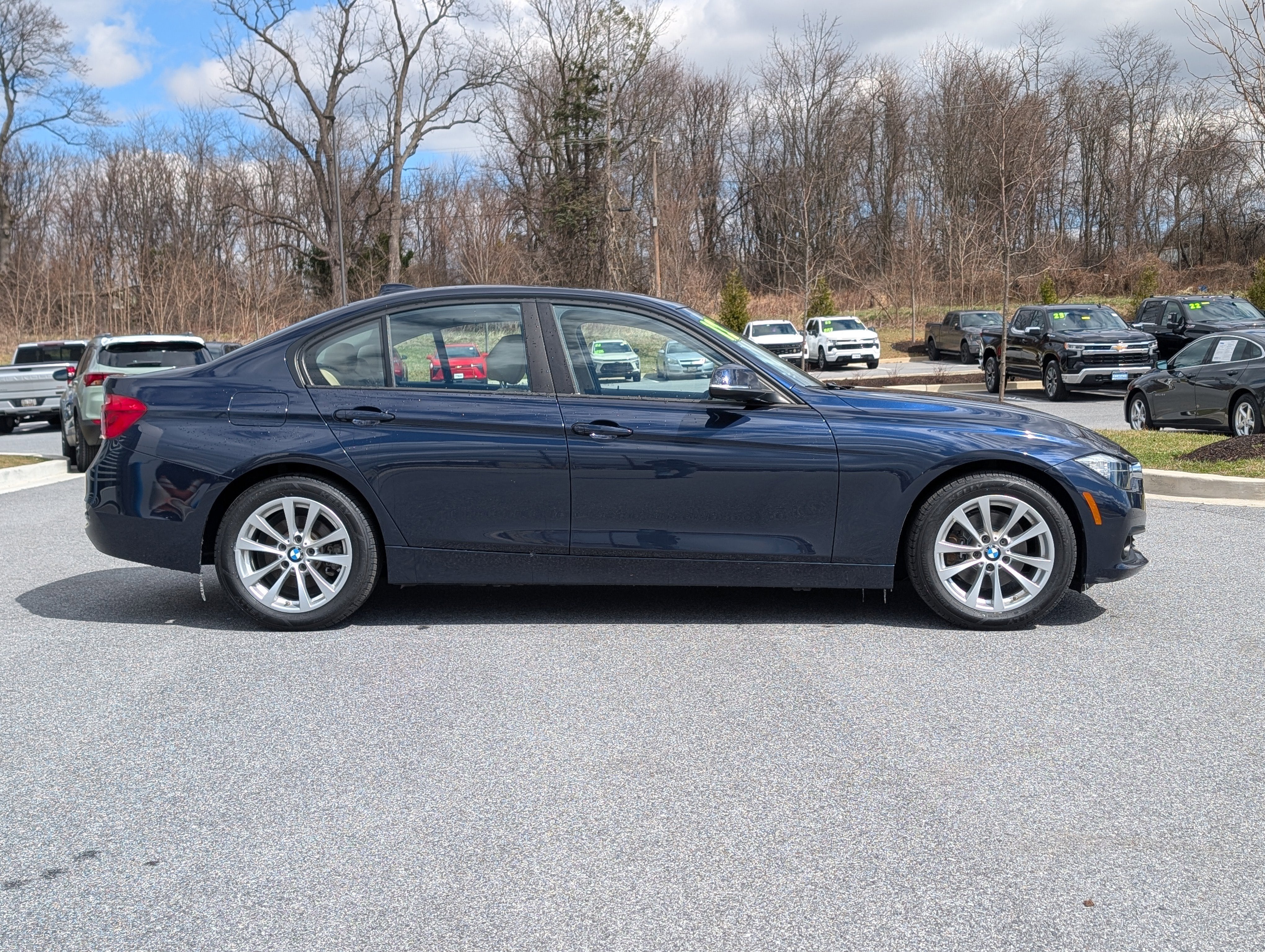 2017 BMW 3 Series 320i xDrive