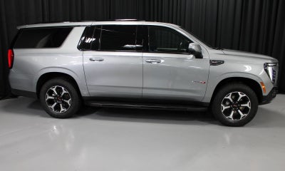 2025 GMC Yukon XL AT4