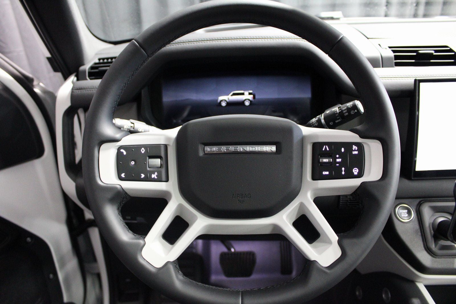 2025 Land Rover Defender 110 S