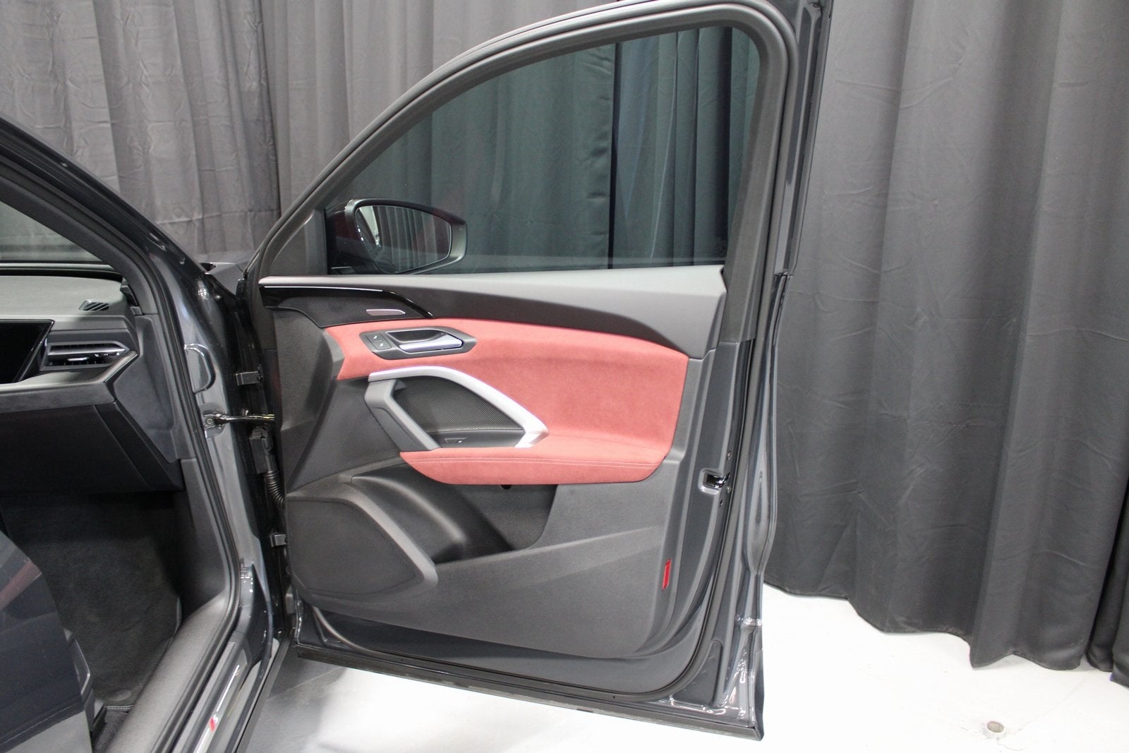 2025 Audi SQ5 3.0T Prestige quattro