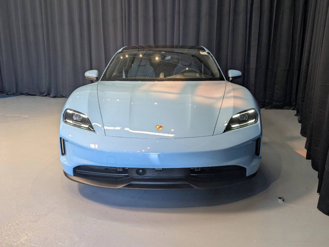 2025 Porsche Taycan Base