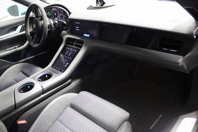 2025 Porsche Taycan Base