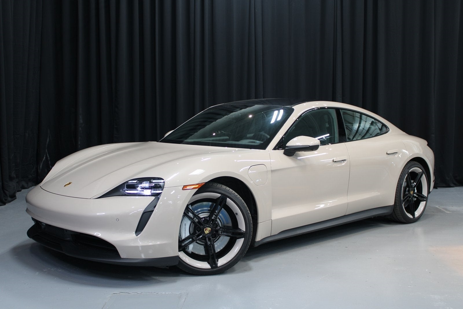 2023 Porsche Taycan Base