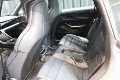 2023 Porsche Taycan Base