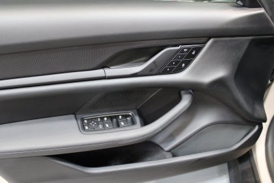 2023 Porsche Taycan Base