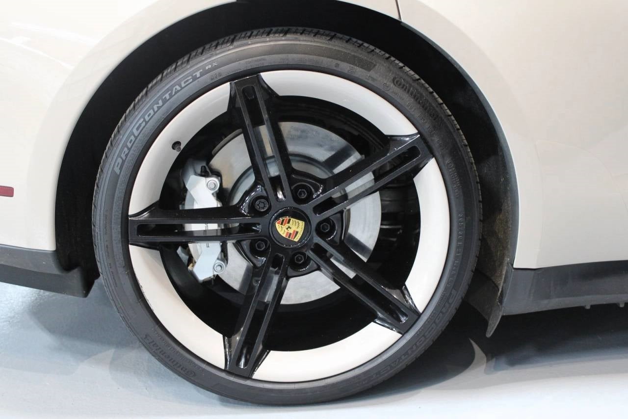 2023 Porsche Taycan Base