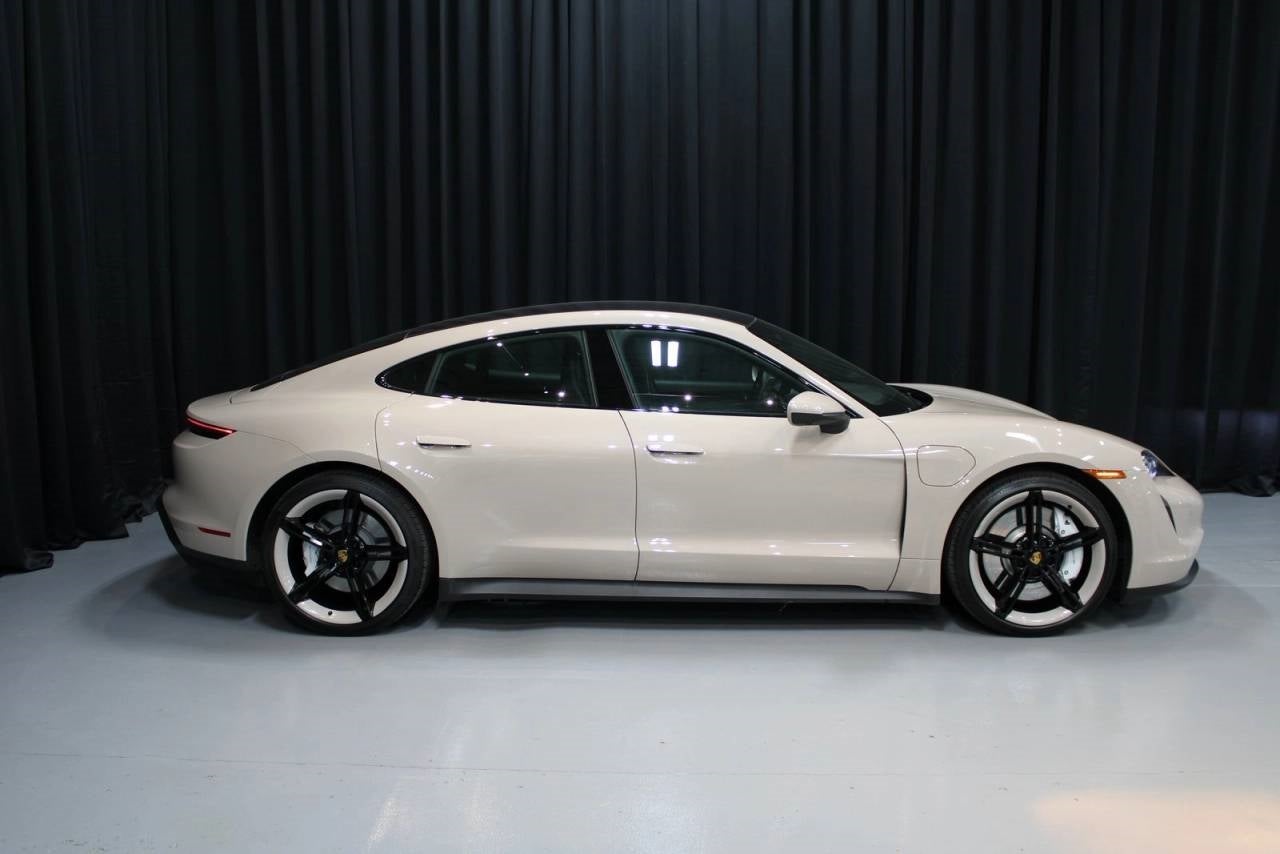 2023 Porsche Taycan Base