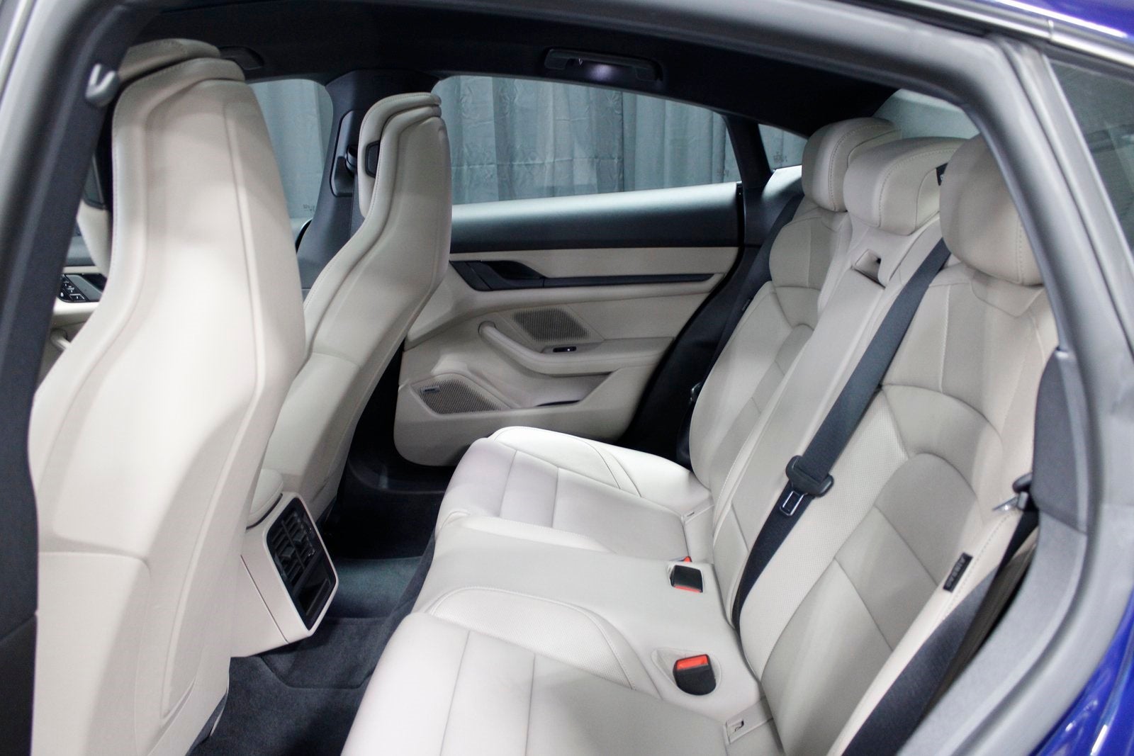 2021 Porsche Taycan Base