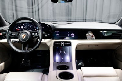 2021 Porsche Taycan Base