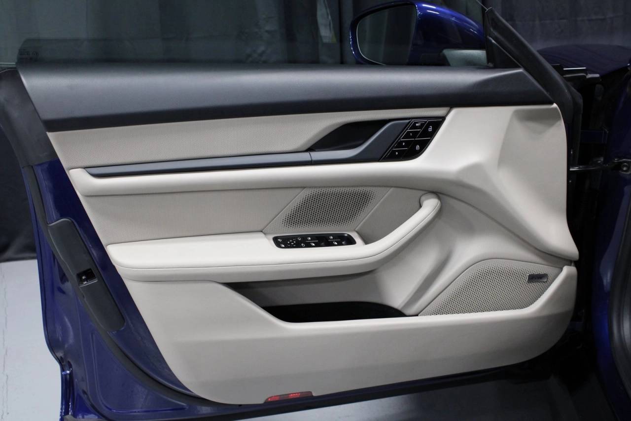 2021 Porsche Taycan Base