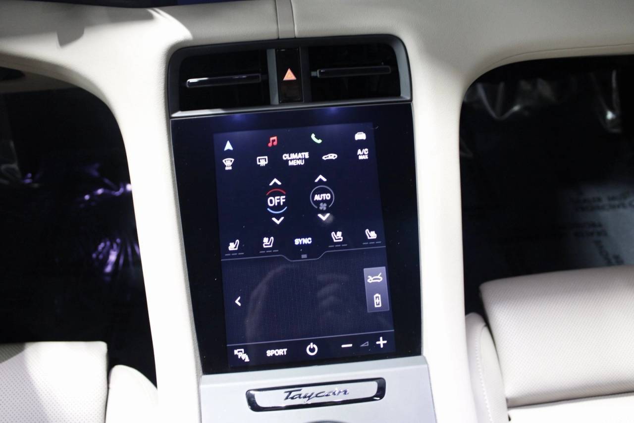 2021 Porsche Taycan Base