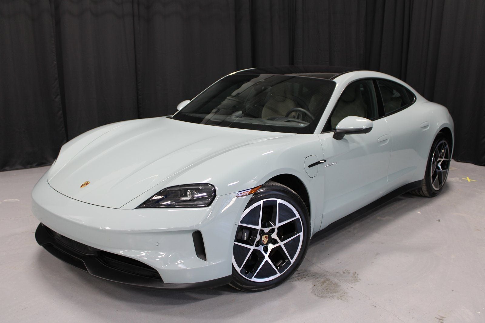 2025 Porsche Taycan Base