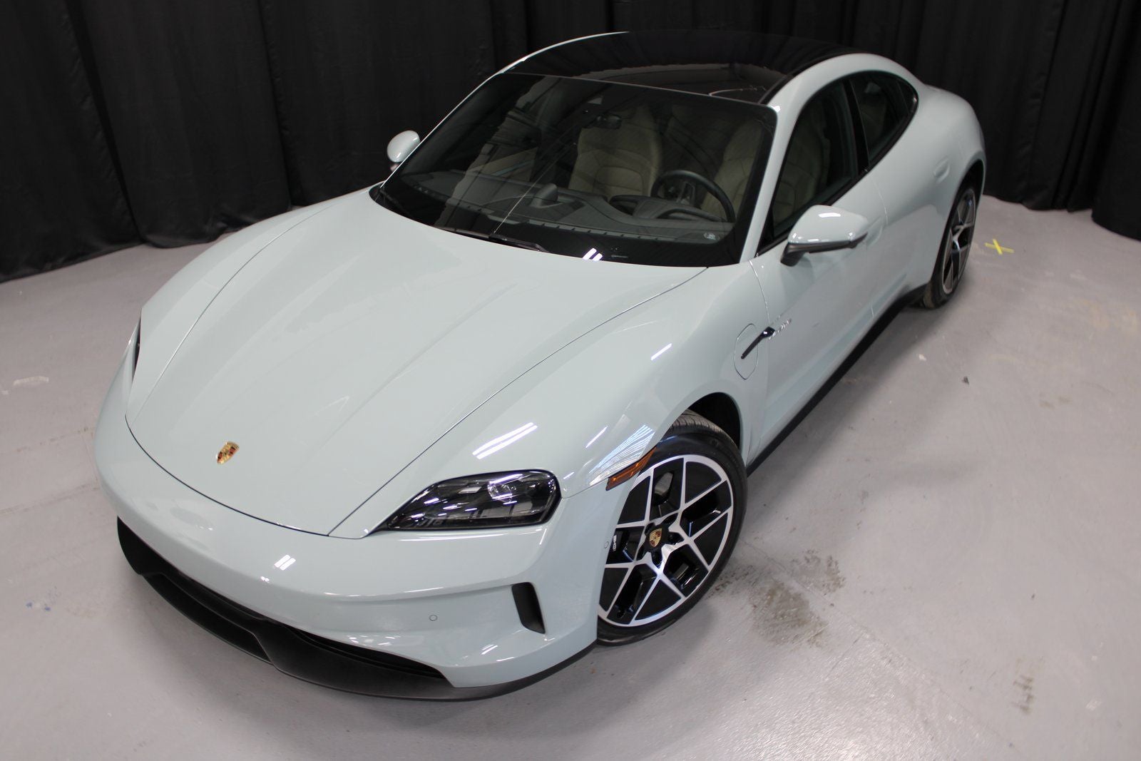 2025 Porsche Taycan Base