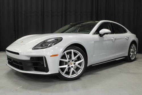 2025 Porsche Panamera 4