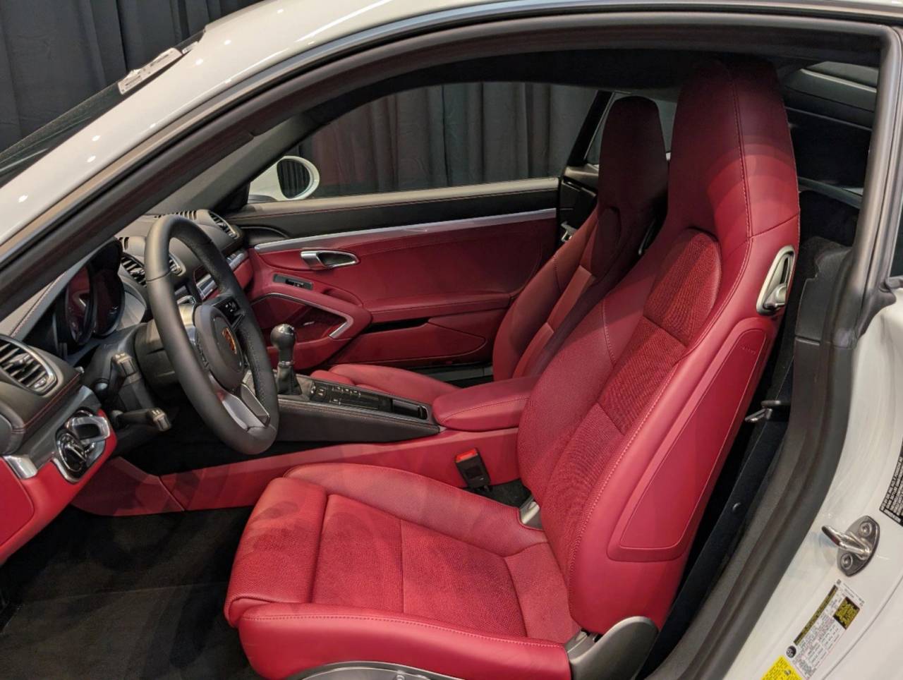 2024 Porsche 718 Cayman S