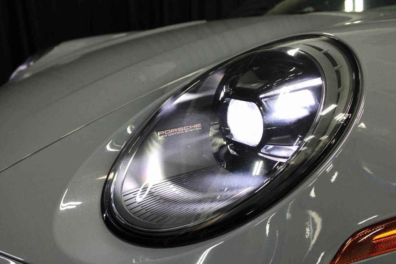 2024 Porsche 911 Carrera 4 GTS