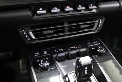 2024 Porsche 911 Carrera 4 GTS