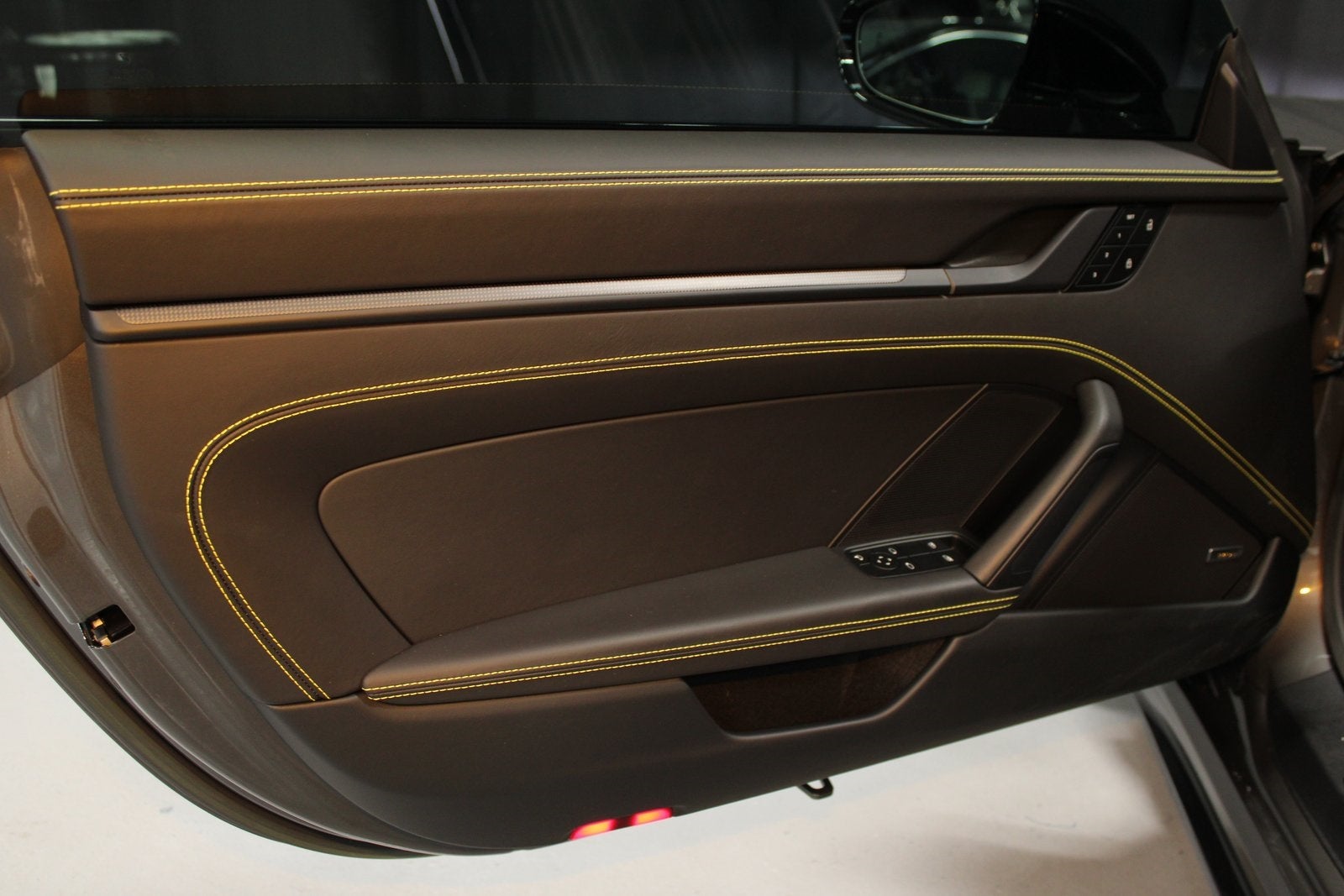 2023 Porsche 911 Carrera GTS