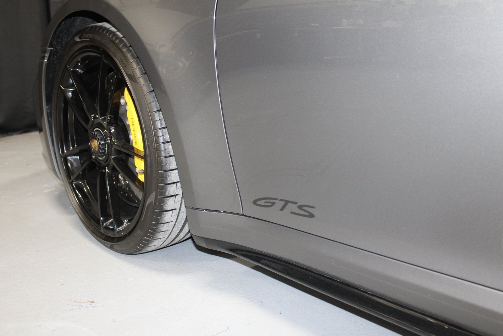 2023 Porsche 911 Carrera GTS