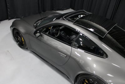 2023 Porsche 911 Carrera GTS