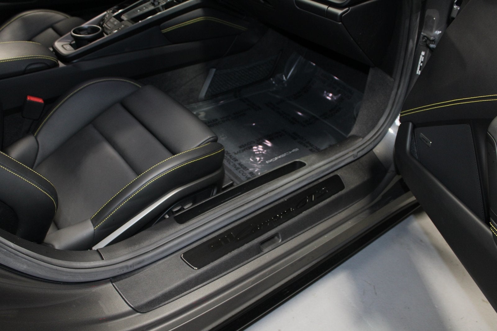 2023 Porsche 911 Carrera GTS