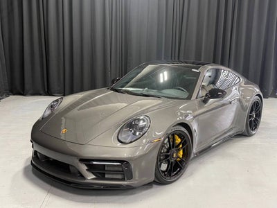 2023 Porsche 911 Carrera GTS